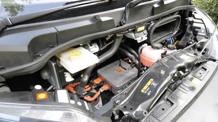PEUGEOT e-BOXER 440 L3 205kW 110kWh Chassis Cab Professional Auto [22kW]